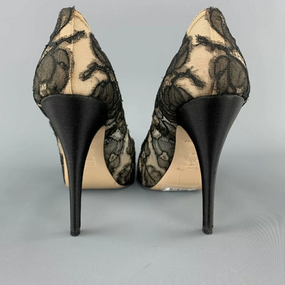VALENTINO Size US 8.5 / EU 38.5 Black & Beige Lace - Picture 2 of 6